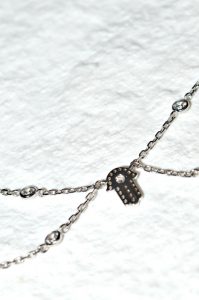 Jewelry | שרשרת מחרוזת חמסה מעוצבת